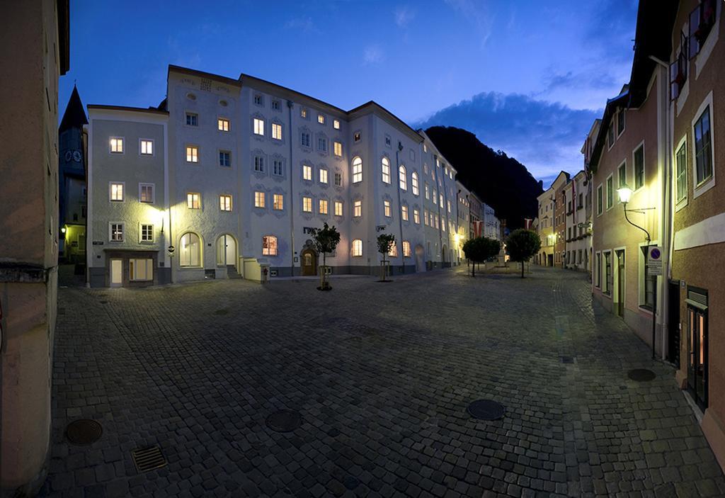 Hotel Kolping Hallein Bagian luar foto