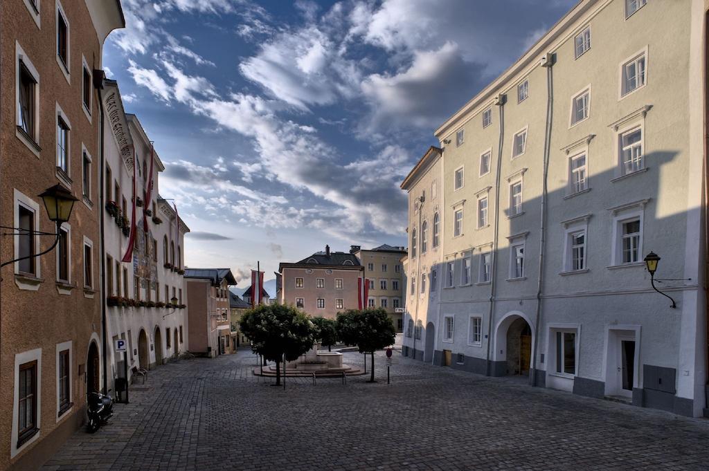 Hotel Kolping Hallein Bagian luar foto