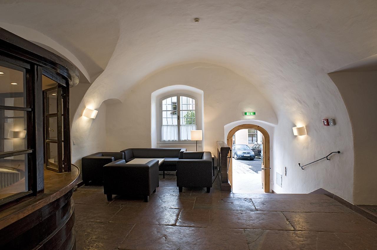 Hotel Kolping Hallein Bagian luar foto